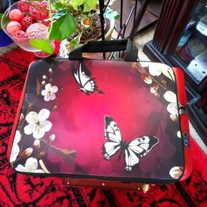 Laptop/pad holder case